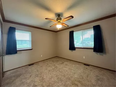 4 SE 3rd St, Tuttle, OK 73089 photo 17