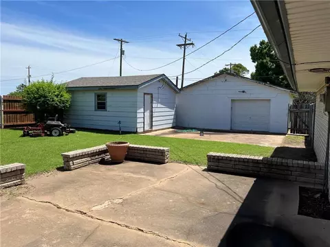 4 SE 3rd St, Tuttle, OK 73089 photo 27