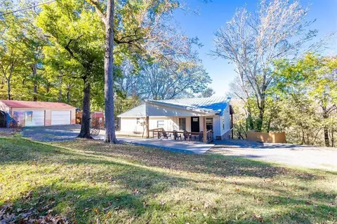 18472 W White Raven Rd, Park Hill, OK 74451