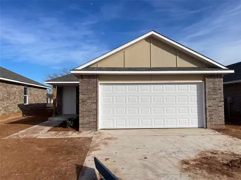 1316 Willowood Cir, Yukon, OK 73099