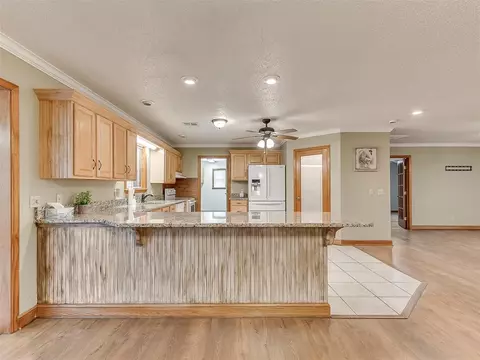 12801 E Britton Rd, Jones, OK 73049 photo 3