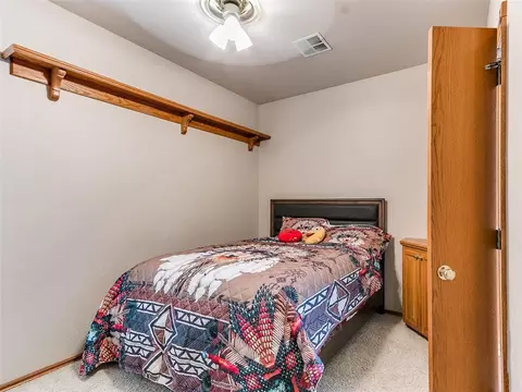 211 Cambrye Dr, Tuttle, OK 73089 photo 36