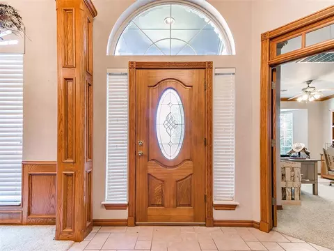 211 Cambrye Dr, Tuttle, OK 73089 photo 17