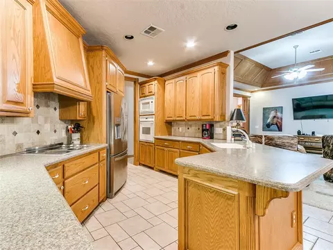 211 Cambrye Dr, Tuttle, OK 73089 photo 28