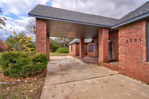 3701 Akerman Dr, Norman, OK 73026