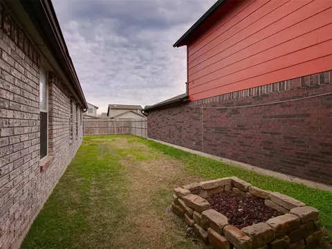 2118 Westmore Dr, Moore, OK 73170 photo 17