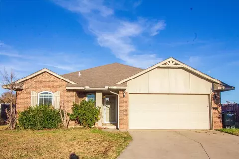 5569 Crooked Creek Rd, Oklahoma City, OK 73117