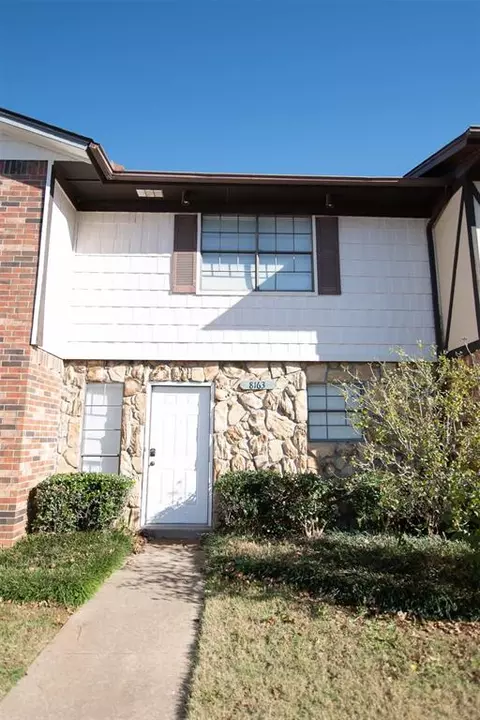 8163 NW 23rd St, Oklahoma City, OK 73127
