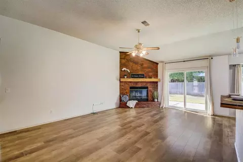 2105 Timberview Dr, Edmond, OK 73013 photo 5