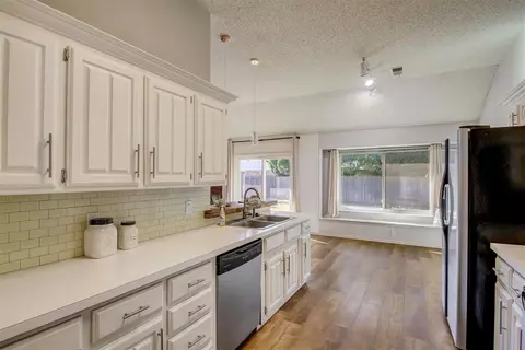 2105 Timberview Dr, Edmond, OK 73013 photo 15