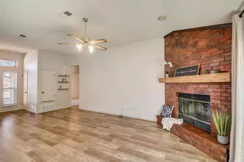 2105 Timberview Dr, Edmond, OK 73013 photo 8