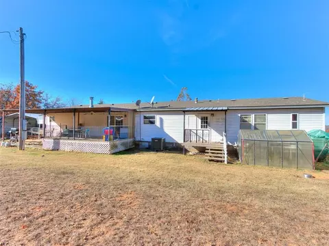 9944 Forest Hills Dr, Harrah, OK 73045 photo 3