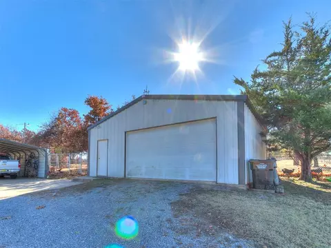 9944 Forest Hills Dr, Harrah, OK 73045 photo 6