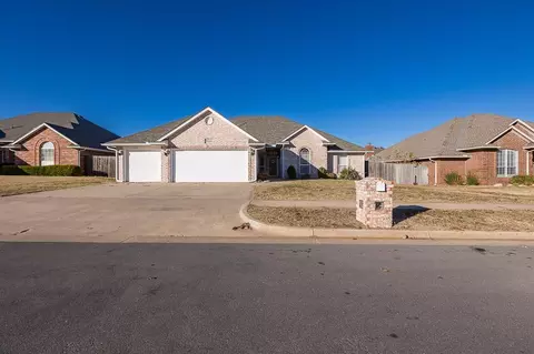 7405 NW 112th St, Oklahoma City, OK 73162