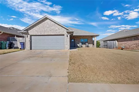 8529 SW 43rd St, Oklahoma City, OK 73179