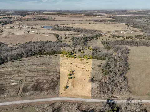 1019 Cumberland Trl, Guthrie, OK 73044