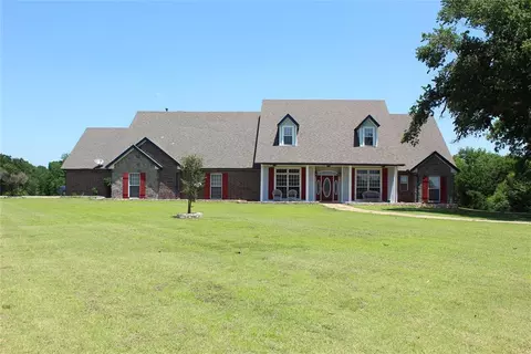 1501 W Elm St, Stroud, OK 74079
