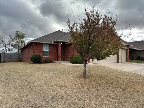 8708 SW 66th Pl, Oklahoma City, OK 73169