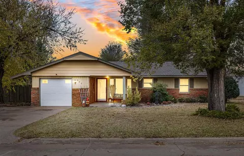 202 W Osage St, El Reno, OK 73036
