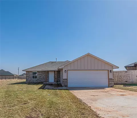 1210 Sierra Ln, Kingfisher, OK 73750