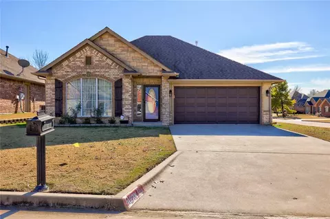 2701 Stonebrook Dr, Shawnee, OK 74804