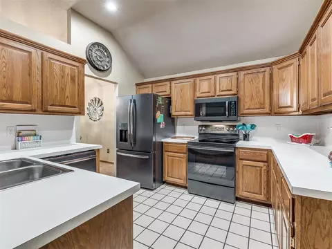 2812 Brompton Dr, Norman, OK 73072 photo 11