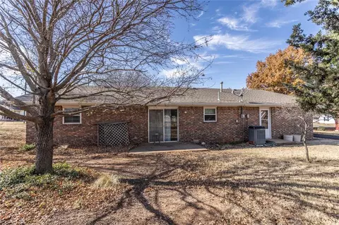 306 N Reimer, Corn, OK 73024 photo 18