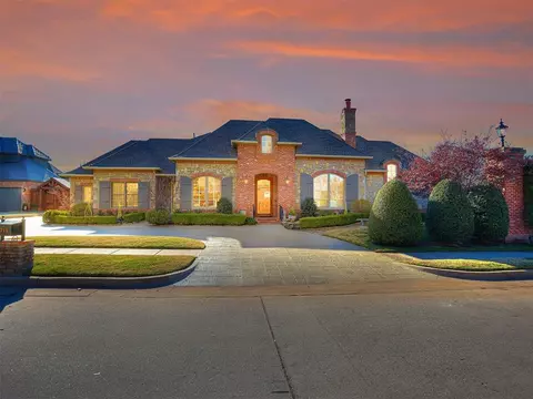 4712 Harrogate Dr, Norman, OK 73072