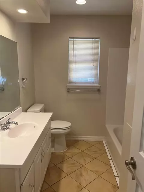1212 S Inis St, Altus, OK 73521 photo 5