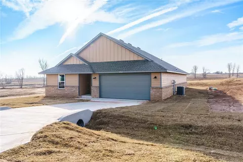 1923 Eli Ave, Tuttle, OK 73089 photo 2
