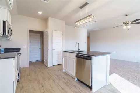 1921 Eli Ave, Tuttle, OK 73089 photo 12