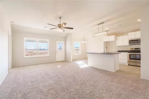 1921 Eli Ave, Tuttle, OK 73089 photo 5