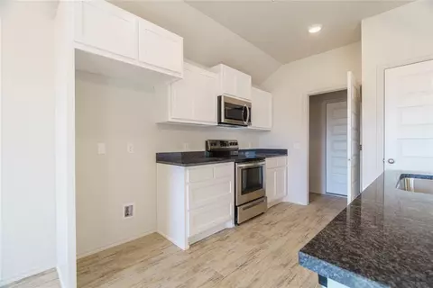 1921 Eli Ave, Tuttle, OK 73089 photo 13