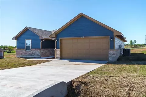 1919 Eli Ave, Tuttle, OK 73089