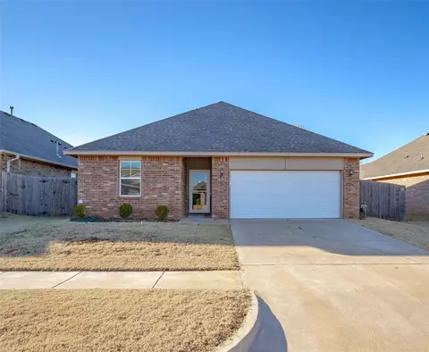 14221 Athens Ln, Yukon, OK 73099