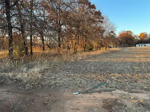8607 Bryan Rd, Shawnee, OK 74804