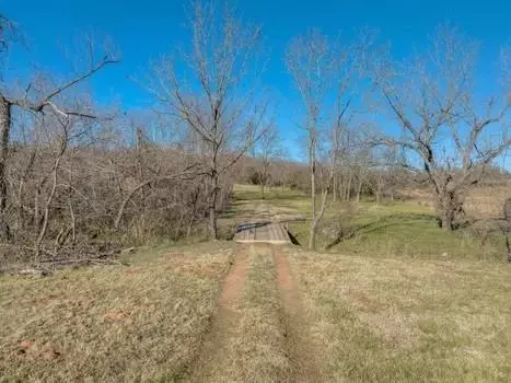 18555 E Post Oak Rd, Noble, OK 73068 photo 7