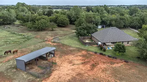 309 S Cemetery Rd, Tuttle, OK 73089 photo 7