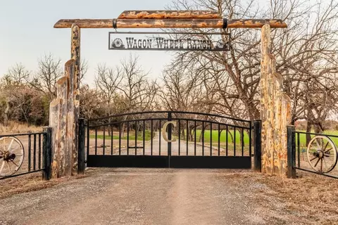 11772 W Cooksey Rd, Crescent, OK 73028