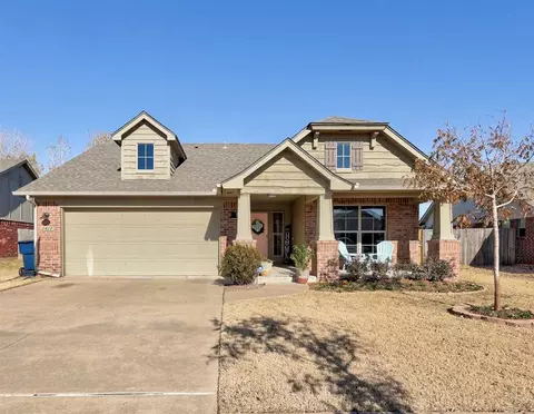 2417 NW 186th St, Edmond, OK 73012
