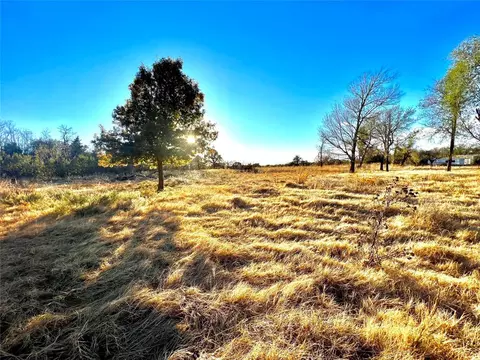 14229 Walnut St, Byars, OK 74831