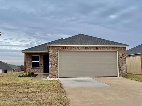 1418 Lexi Dr, Shawnee, OK 74804