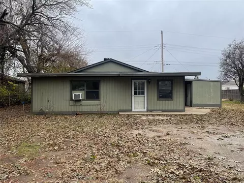 6810 NW 54th St, Bethany, OK 73008