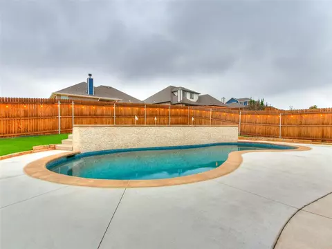 3008 Cypress Springs Blvd, Edmond, OK 73034