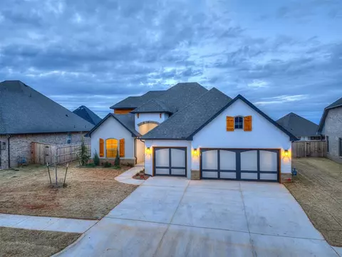 14521 Rochefort Ln, Yukon, OK 73099
