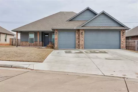 6704 N Ann Arbor Ave, Warr Acres, OK 73132