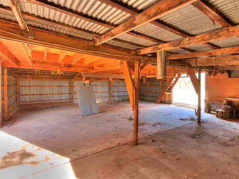 20400 SE 119th St, Mcloud, OK 74851 photo 3