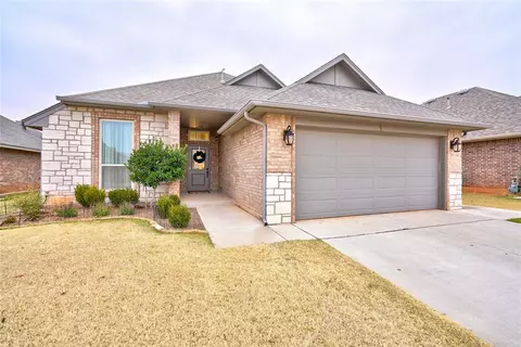 3405 NW 161st St, Edmond, OK 73013