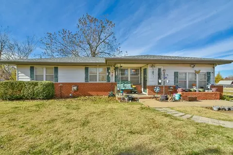 501 S 4th St, Mcloud, OK 74851 photo 1