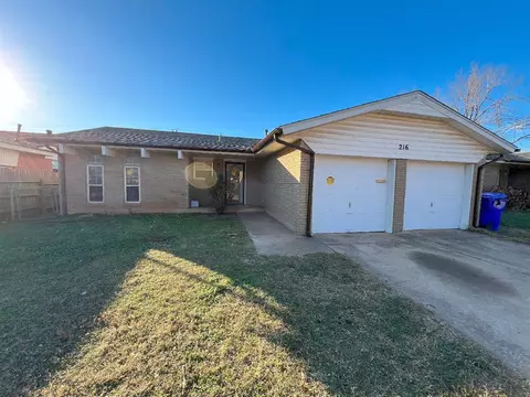 216 Atterberry Dr, Norman, OK 73071